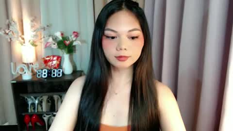 Snapshot of yourangelictransgirl chatting on October 2025 12:09:01 PM Hi its me Yna online show from October 2025 12:09:01 PM