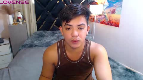 yourasian_bradley online show from October 2025 05:27:01 AM