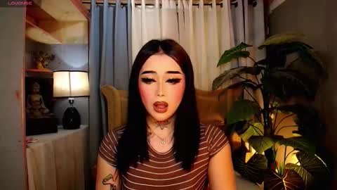 Snapshot of yourasiancockisontop chatting on November 2025 09:53:02 AM kim online show from November 2025 09:53:02 AM