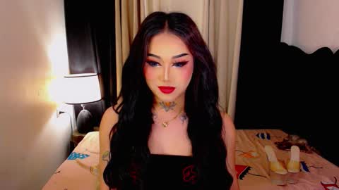 Snapshot of yourasiancockisontop chatting on January 2026 02:00:01 PM kim online show from January 2026 02:00:01 PM