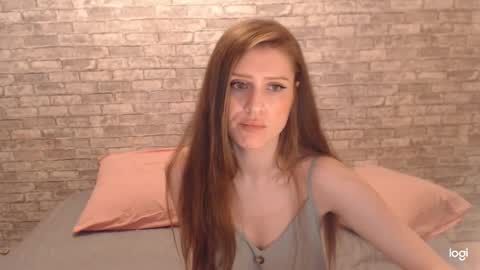 Snapshot of yourbabybaby01 chatting on December 2024 05:00:01 AM Sasha FOLLOW ME online show from December 2024 05:00:01 AM