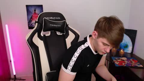 Billy online show from December 2024 03:58:01 AM