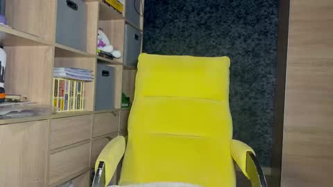 Mia online show from January 2026 02:54:02 PM