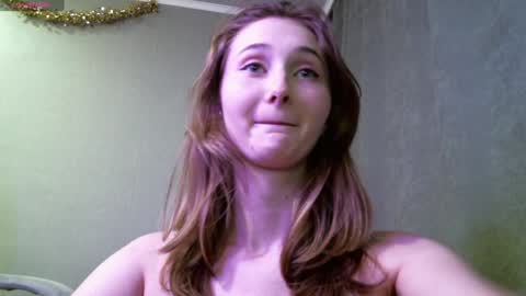 creamysister online show from December 2024 08:55:01 PM