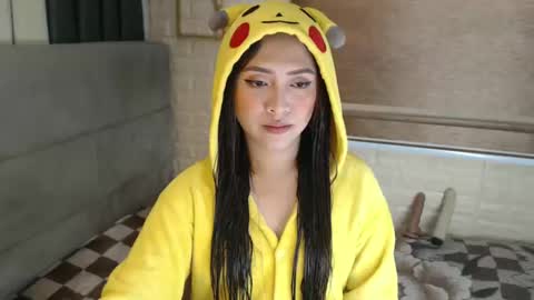 Snapshot of yourdevilsweettsx chatting on January 2025 06:03:02 AM JEN online show from January 2025 06:03:02 AM