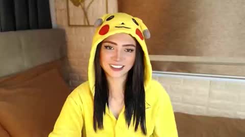 Snapshot of yourdevilsweettsx chatting on September 2025 09:20:01 AM JEN online show from September 2025 09:20:01 AM