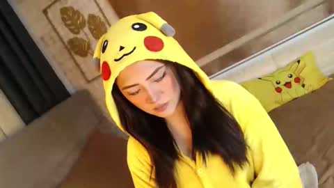 Snapshot of yourdevilsweettsx chatting on October 2025 08:23:02 AM JEN online show from October 2025 08:23:02 AM