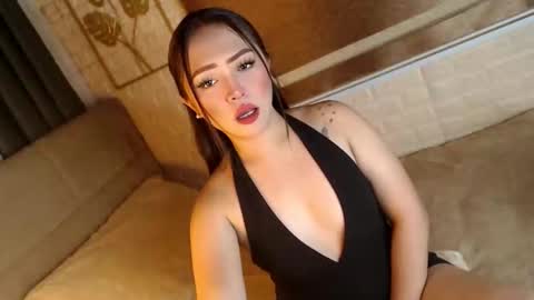 Snapshot of yourdevilsweettsx chatting on November 2025 11:18:02 AM JEN online show from November 2025 11:18:02 AM