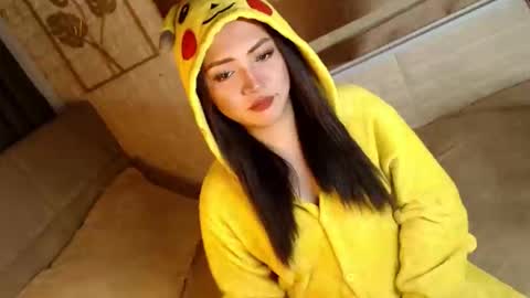 Snapshot of yourdevilsweettsx chatting on December 2025 02:36:02 PM JEN online show from December 2025 02:36:02 PM