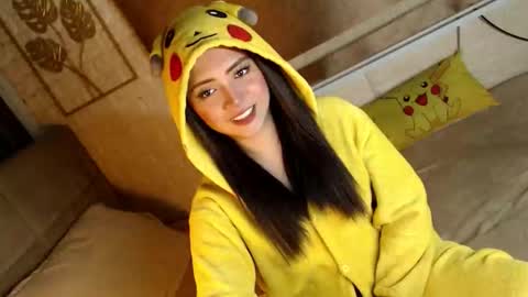 Snapshot of yourdevilsweettsx chatting on December 2025 08:43:01 AM JEN online show from December 2025 08:43:01 AM