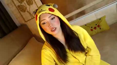 Snapshot of yourdevilsweettsx chatting on January 2026 10:18:02 AM JEN online show from January 2026 10:18:02 AM