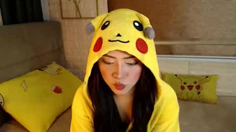 Snapshot of yourdevilsweettsx chatting on January 2026 09:35:02 AM JEN online show from January 2026 09:35:02 AM