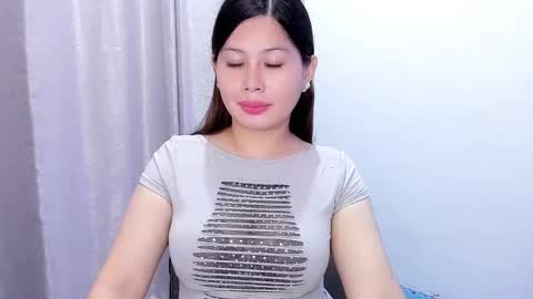 3hi im  Angel glad to see you  3 online show from December 2024 12:28:01 AM