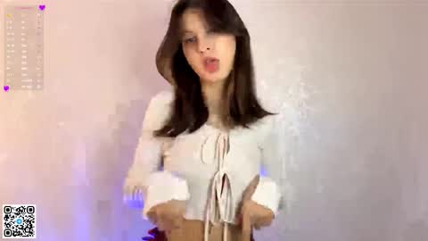 Emilia online show from March 2026 09:15:02 AM