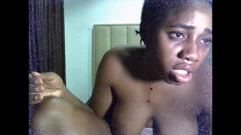 Snapshot of yourfavcamgirl_ chatting on September 2025 05:51:01 AM favcamgirl online show from September 2025 05:51:01 AM