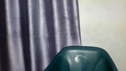 Snapshot of yourfavcamgirl_ chatting on February 2026 08:05:02 AM favcamgirl online show from February 2026 08:05:02 AM