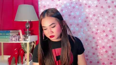 Quinn online show from October 2025 03:37:02 AM