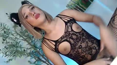 yourgirlnextdoor18 online show from May 2026 03:24:01 AM
