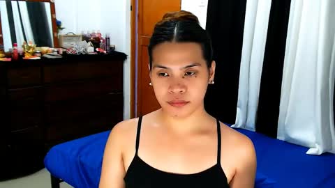 yourgoddesscruella online show from May 2026 03:53:02 PM