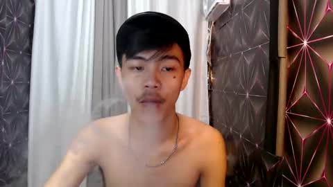 Snapshot of yourguy_josh23 chatting on February 2025 02:40:01 AM Josh online show from February 2025 02:40:01 AM