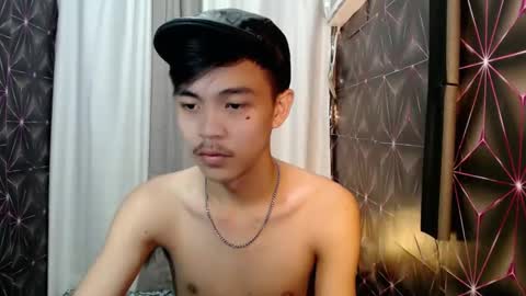 Snapshot of yourguy_josh23 chatting on February 2025 07:33:02 AM Josh online show from February 2025 07:33:02 AM