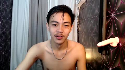 Snapshot of yourguy_josh23 chatting on March 2025 07:32:01 AM Josh online show from March 2025 07:32:01 AM