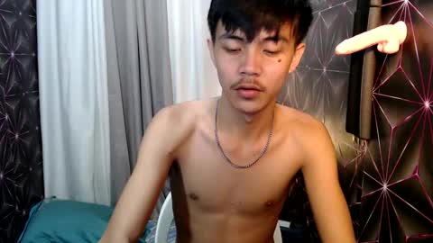 Snapshot of yourguy_josh23 chatting on March 2025 09:13:02 PM Josh online show from March 2025 09:13:02 PM