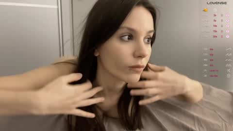 Aida online show from December 2024 02:21:01 PM