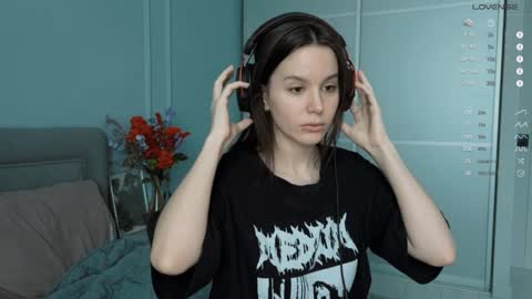 Aida online show from February 2025 02:58:02 AM