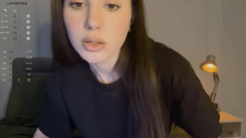 Aida online show from February 2025 12:01:02 PM