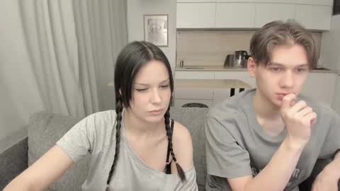 Aida online show from October 2025 12:06:02 PM