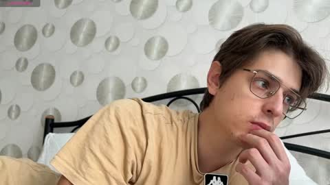 Snapshot of yourhotchristian chatting on December 2024 11:00:01 AM Chris online show from December 2024 11:00:01 AM