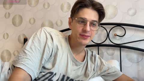 Snapshot of yourhotchristian chatting on December 2024 07:12:01 AM Chris online show from December 2024 07:12:01 AM