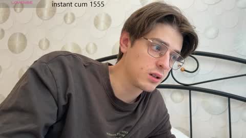 Snapshot of yourhotchristian chatting on January 2025 09:13:01 AM Chris online show from January 2025 09:13:01 AM