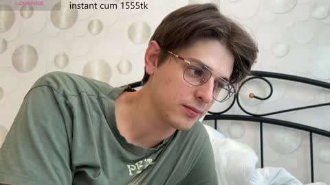 Snapshot of yourhotchristian chatting on February 2025 09:21:02 AM Chris online show from February 2025 09:21:02 AM