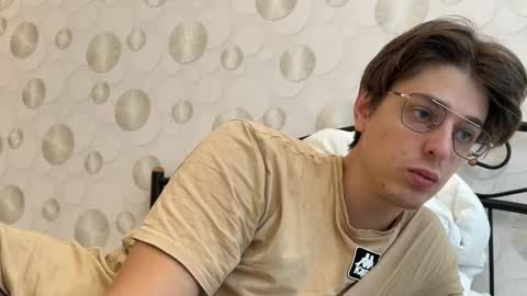 Snapshot of yourhotchristian chatting on February 2025 07:15:01 AM Chris online show from February 2025 07:15:01 AM