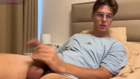 Snapshot of yourhotchristian chatting on September 2025 06:47:02 AM Chris online show from September 2025 06:47:02 AM