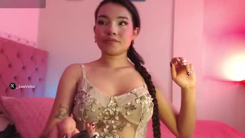 yourlittlefantasyy online show from April 2026 01:03:01 PM