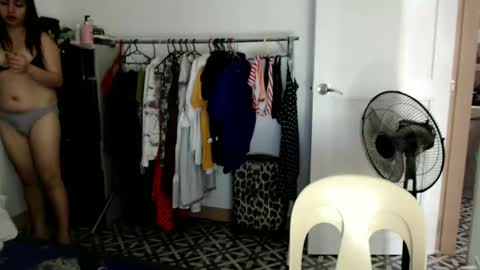 tifanny online show from January 2025 01:10:02 AM