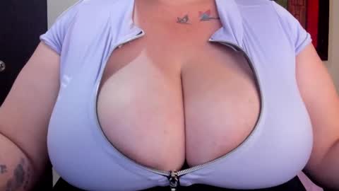 Snapshot of yourmila_ac chatting on February 2025 07:35:01 AM Milla 3 online show from February 2025 07:35:01 AM