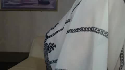 lANA online show from September 2025 08:12:02 PM