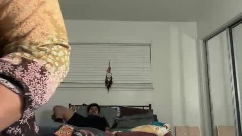 YOURMOMMY online show from February 2026 07:57:02 AM