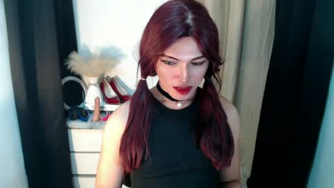 TIFFANY SUCKING QUEEN online show from June 2026 01:56:02 PM