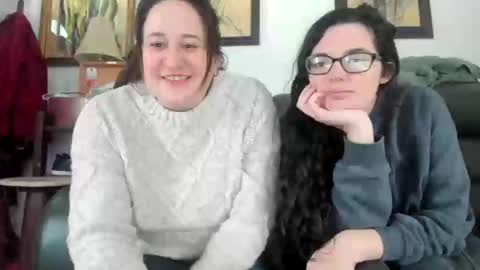 Snapshot of yournewfavoritecamgirl chatting on January 2026 07:17:02 PM Lexi online show from January 2026 07:17:02 PM