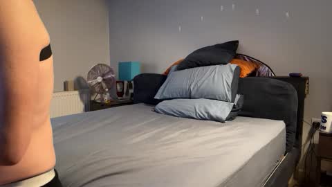 newcastle72 online show from April 2026 01:12:02 PM