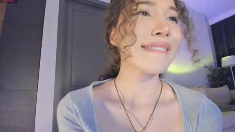 youre meyy online show from December 2025 06:15:02 PM