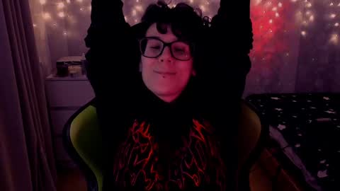 Yours Cosmic online show from January 2025 08:58:02 PM