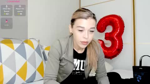 yoursoul_mila online show from March 2025 11:01:02 AM