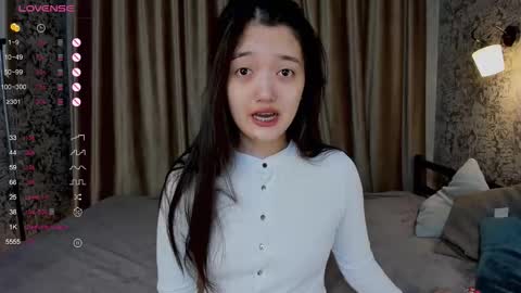 Bella online show from September 2025 03:06:02 AM