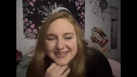 Snapshot of yourthickgingergoddess chatting on December 2024 02:54:01 AM yourthickgingergoddess online show from December 2024 02:54:01 AM